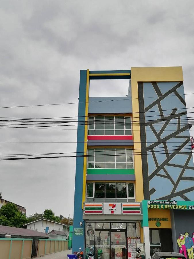The Sea Bangsaen Hotel Экстерьер фото